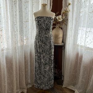 Full Length Vintage Y2K Strapless Zebra Print Dress